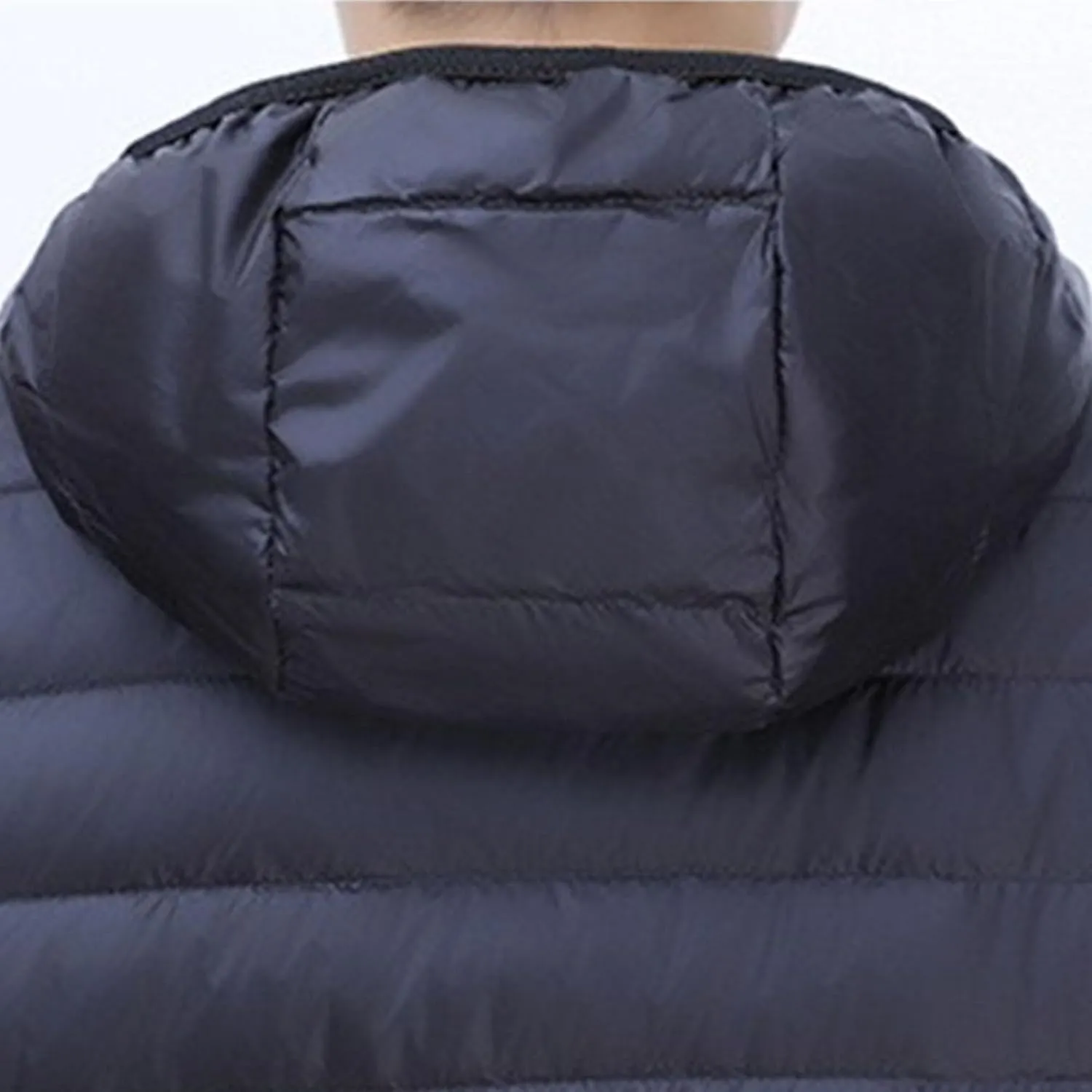 Mens Packable Lightweight Puffy Hooded Winter Coat Windproof Zipper Down Jacket Down Puffer Jacket with Hood