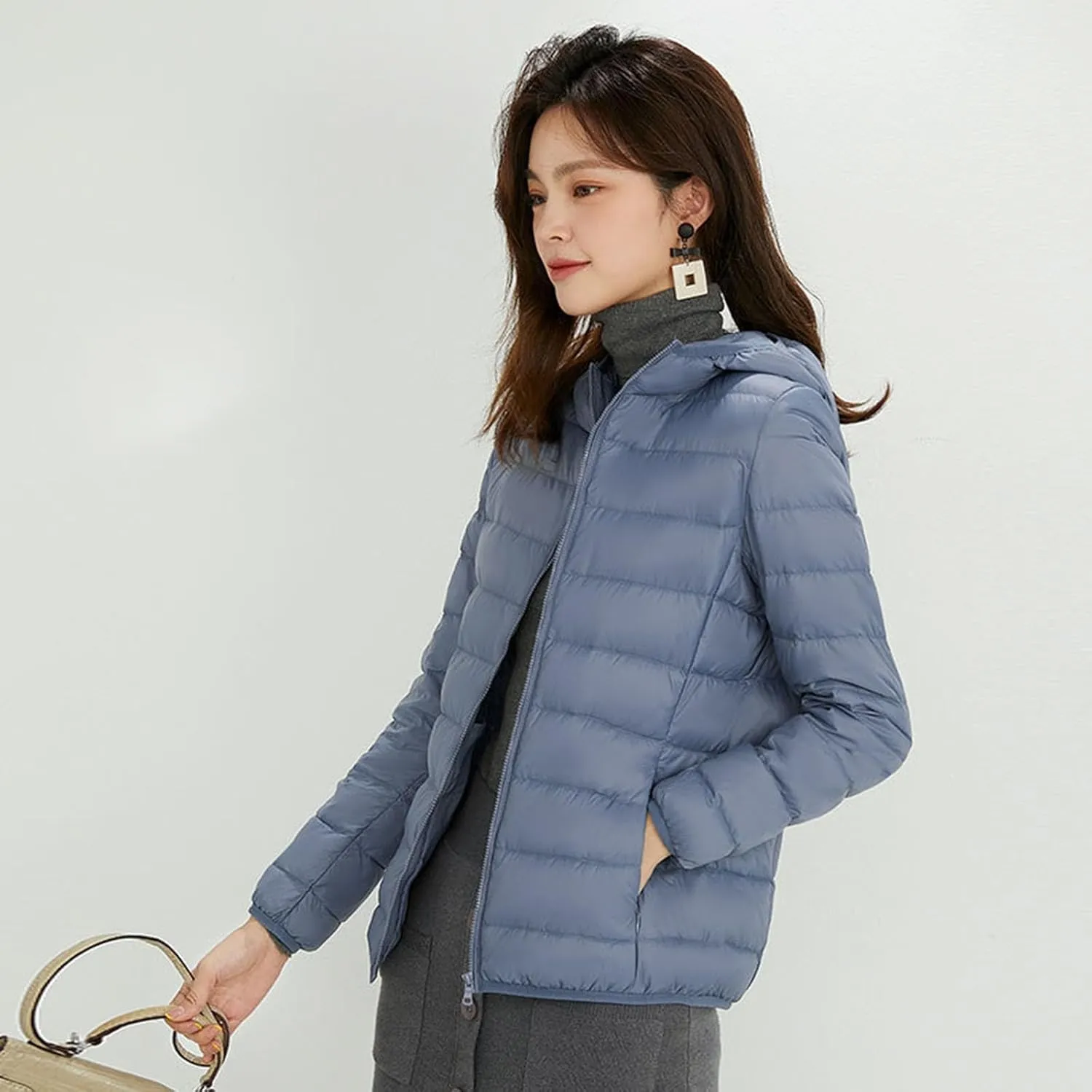 Packable Jackets for Women Lightweight Slim Fit Puffer Jacket Casual Hooded Warm Winter Quilted Down Jacket with Hood